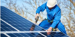 Installation Maintenance Panneaux Solaires Photovoltaïques à Touffreville-la-Cable